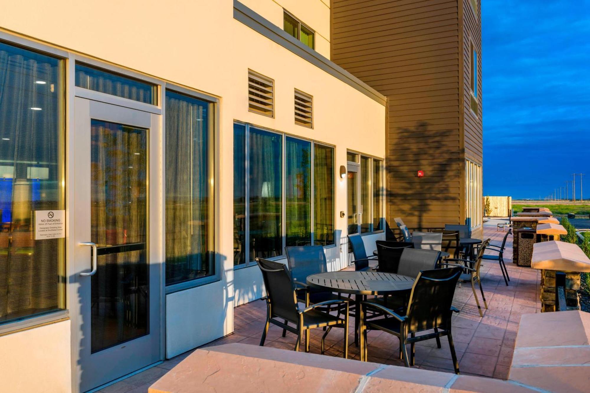 Fairfield Inn & Suites By Marriott Moses Lake Bagian luar foto